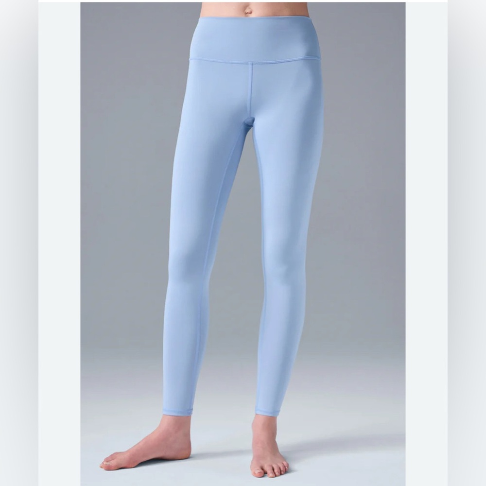 Alo Light Blue Airlift